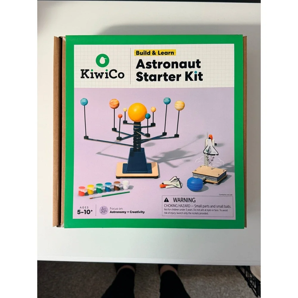 KiwiCo Astronaut Starter Kit STEM Solar System‎ Rocket Toy Ages 5-10 NEW